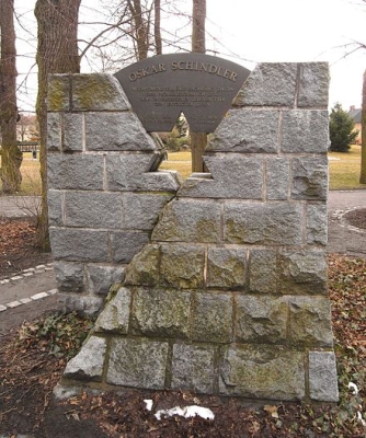 Schindlerův pomník ve Svitavách 