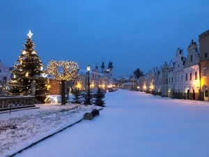Zima na náměstí Zachariáše z Hradce