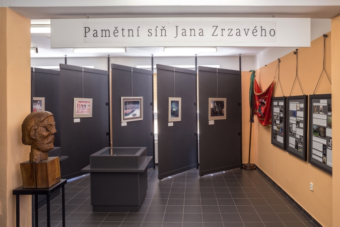 Turistické informační centrum a pamětní síň Jana Zrzavého Krucemburk