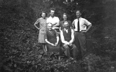 František s rodinou po válce