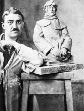 Jan Štursa na fotografi i z roku 1915