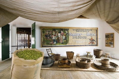 Chmelařské muzeum Žatec - expozice ručního česání