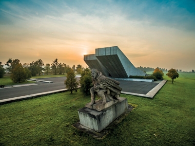 Národní památník II. sv. války v Hrabyni
